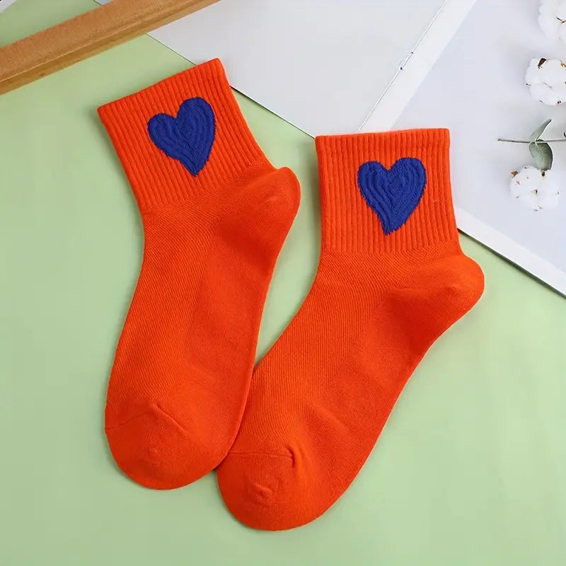 Women's Hearts Embroidery Cotton Blend Socks 5 Pairs Set