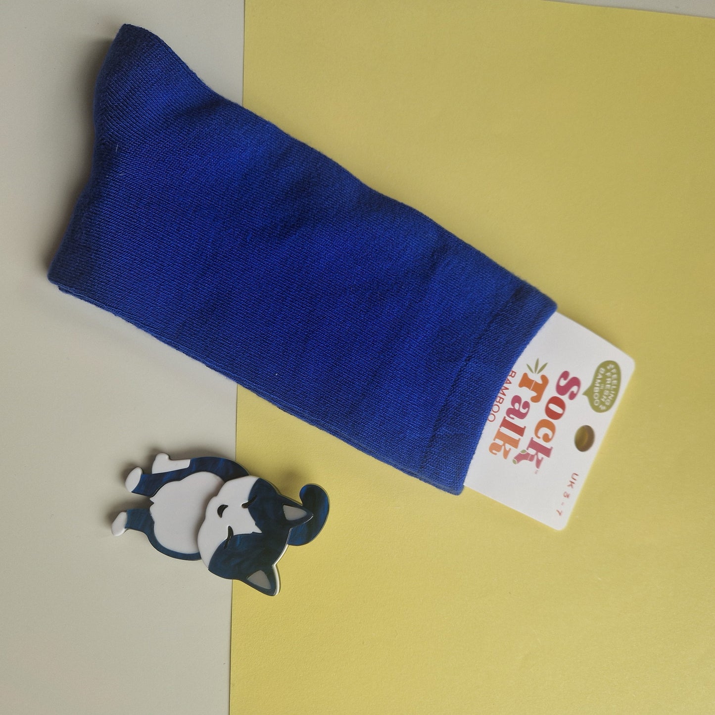 Women's Bamboo Socks and Cat Brooch Gift Set Bundle