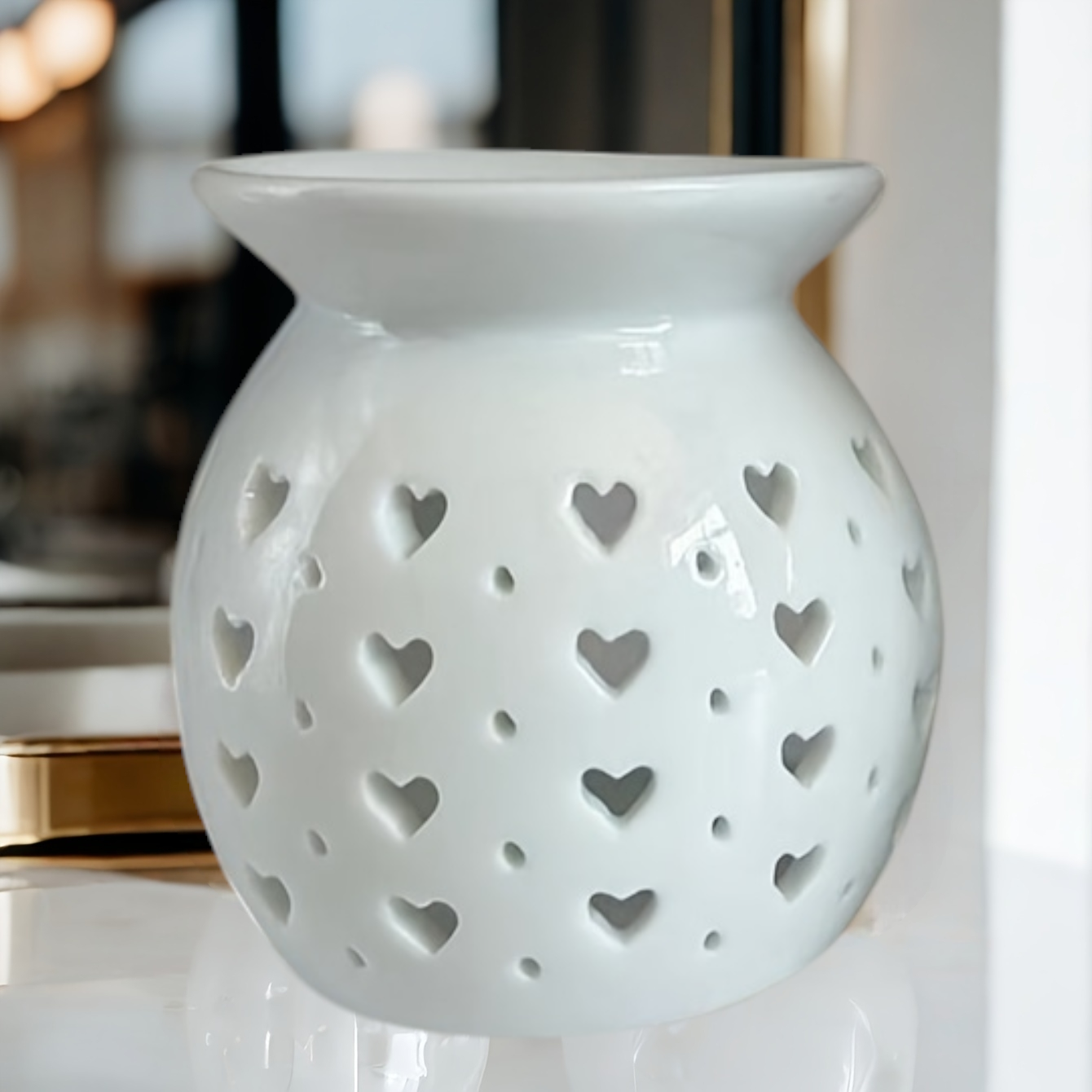 Hearts Ceramic Wax Warmer & Essential Oil Diffuser