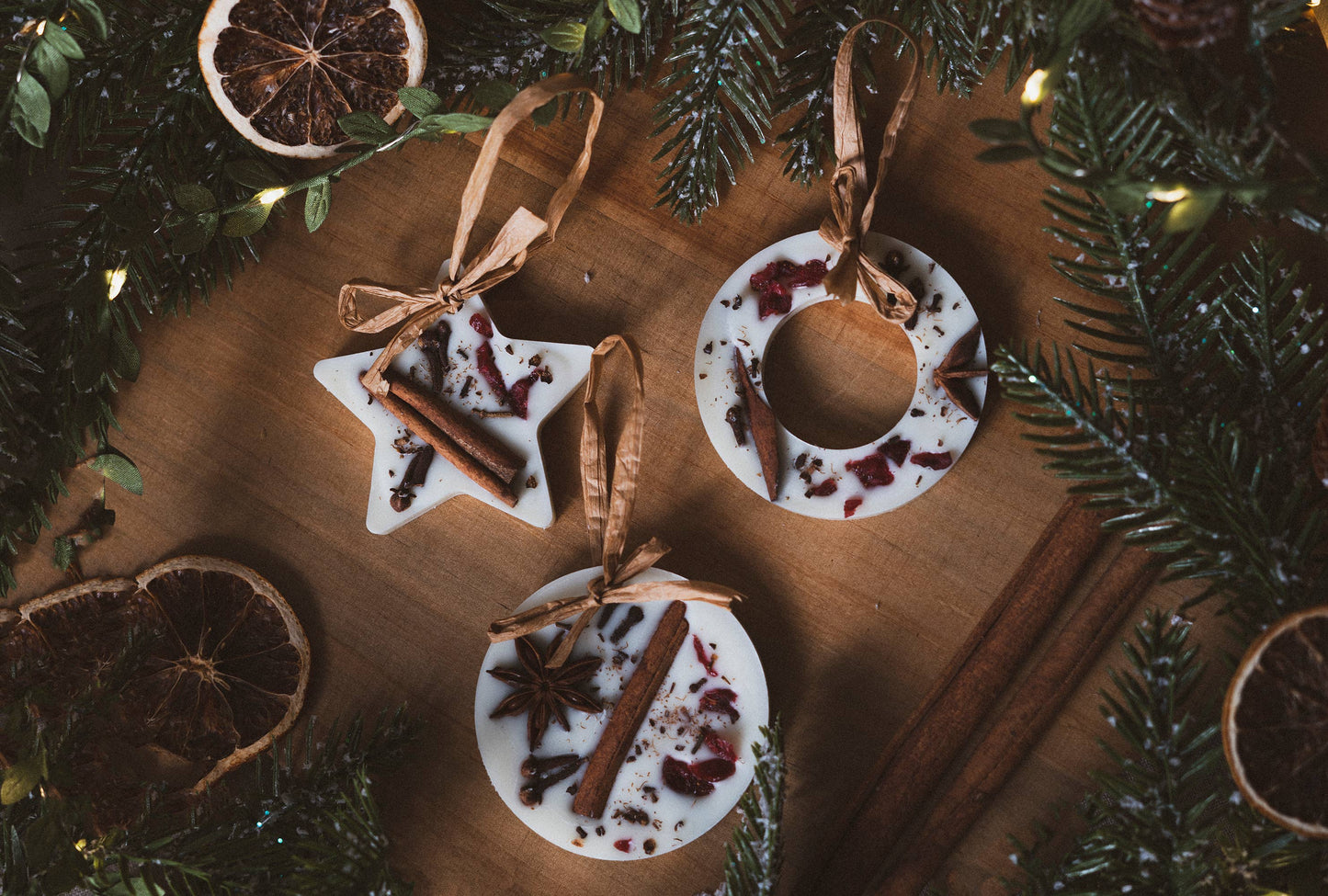 Christmas Tree Decorations Cranberry Orange and Cinnamon Wax Melts