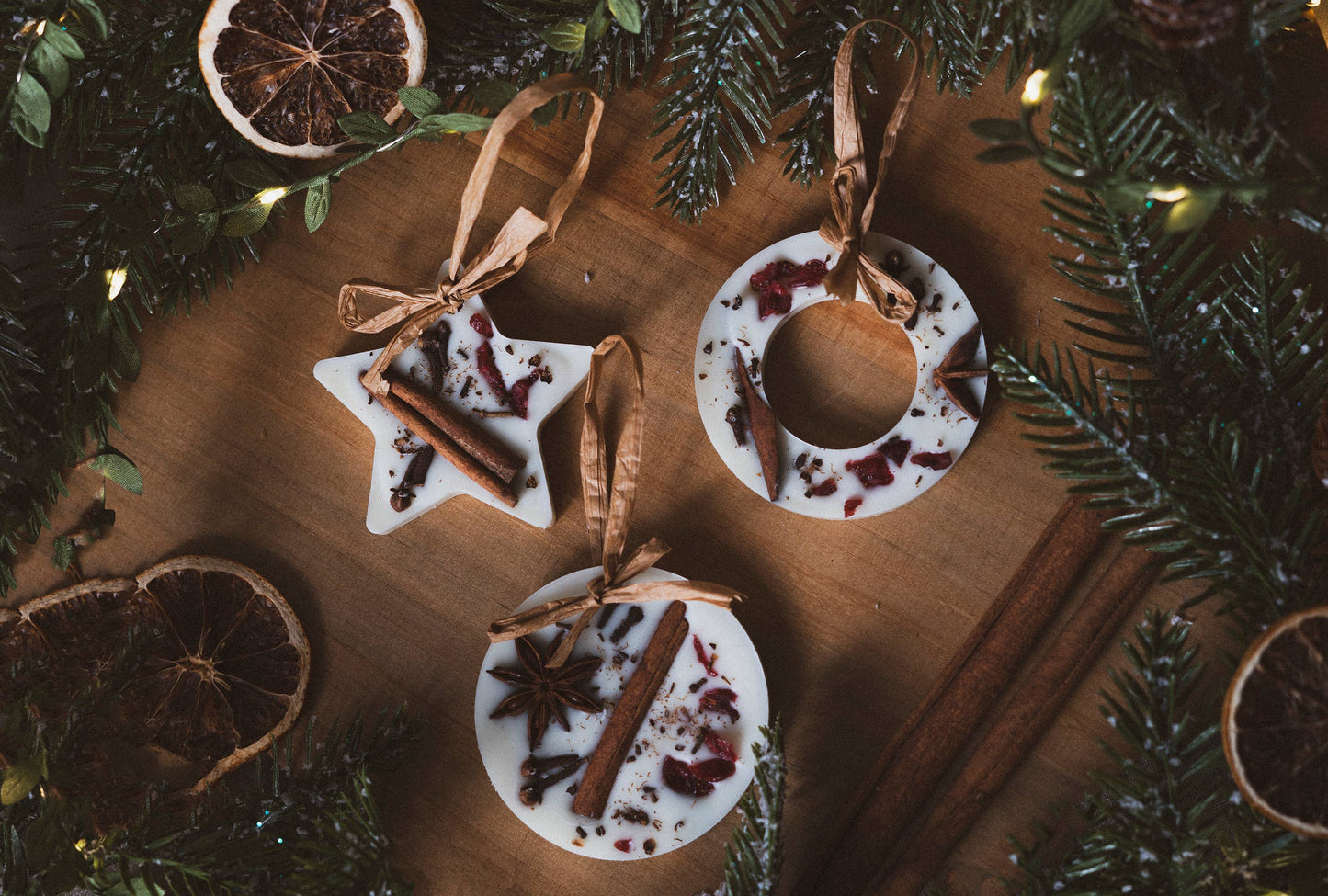 Christmas Tree Decorations: Cranberry Orange and Cinnamon Wax Melts - 3 Pack